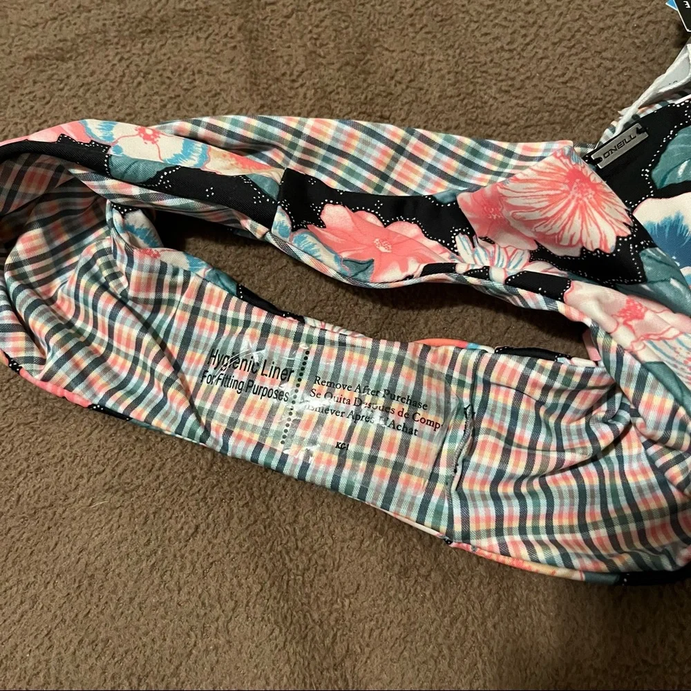 O’neill Reversible Bikini Set - Picture 5 of 7